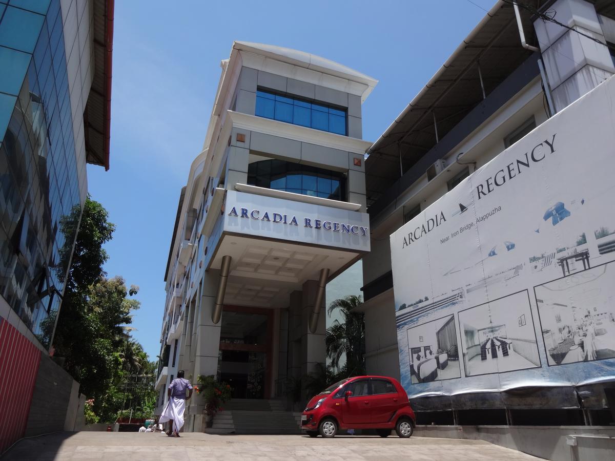 Alappuzha Hotel Arcadia Regency מראה חיצוני תמונה