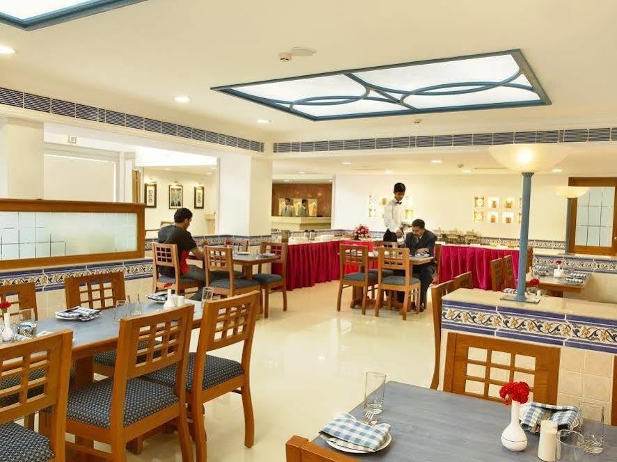 Alappuzha Hotel Arcadia Regency מראה חיצוני תמונה