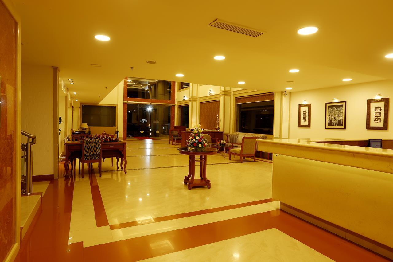 Alappuzha Hotel Arcadia Regency מראה חיצוני תמונה