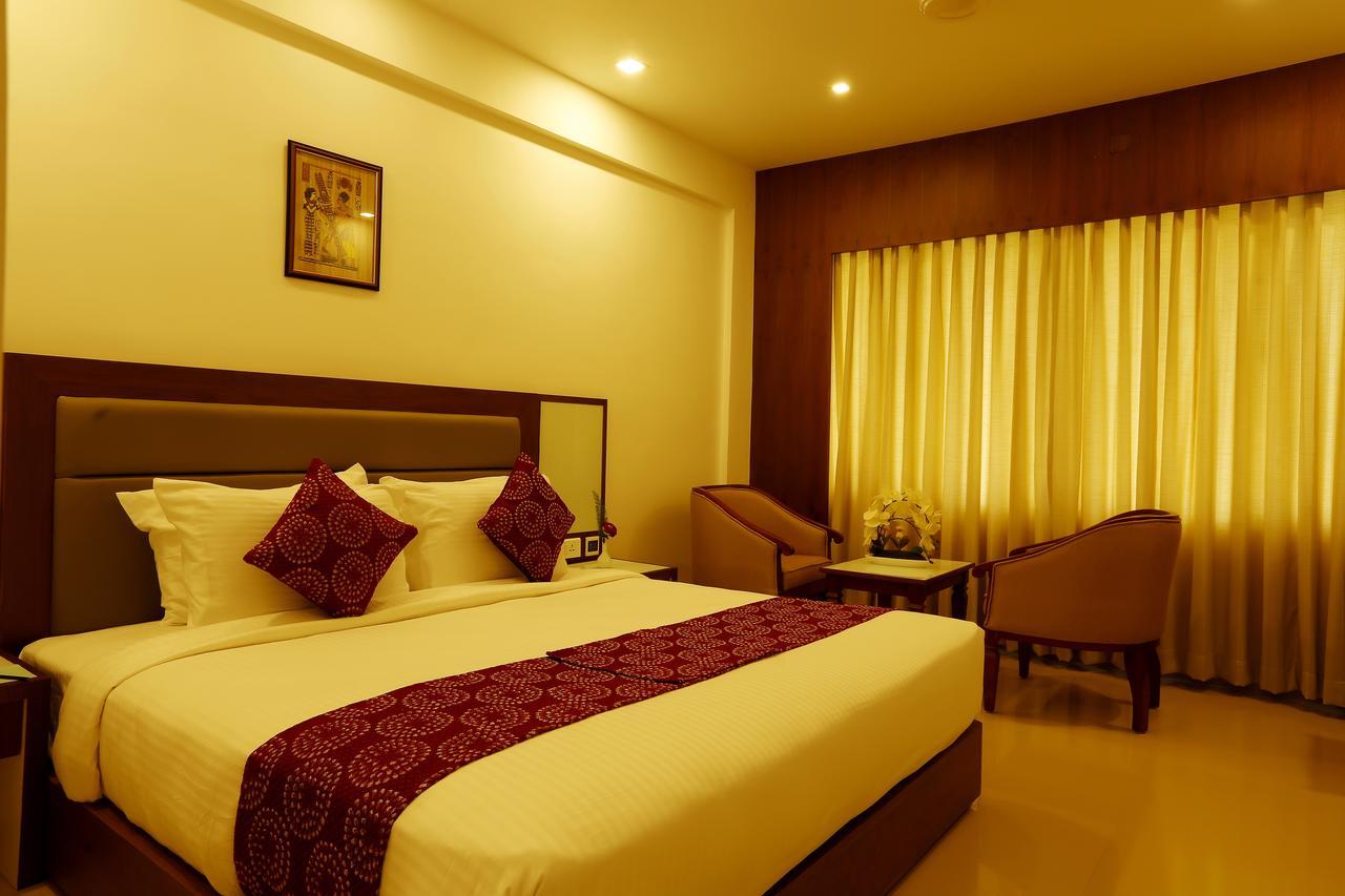Alappuzha Hotel Arcadia Regency מראה חיצוני תמונה